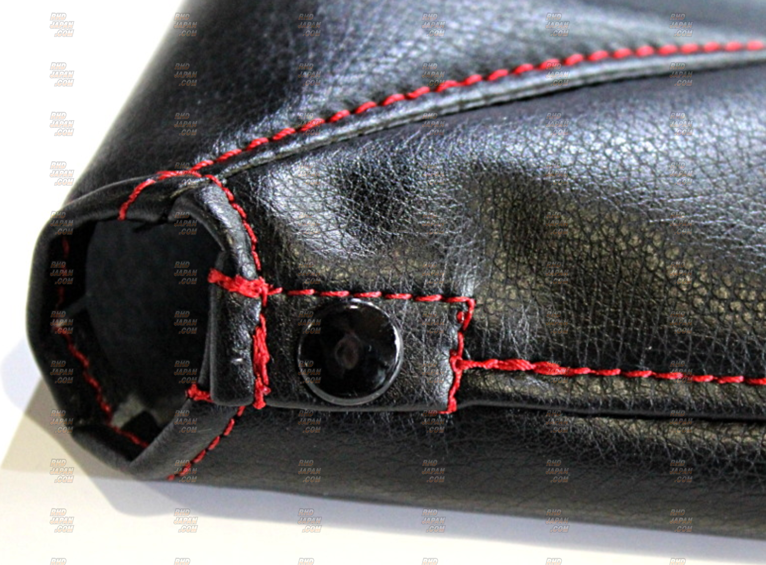 Garage Active Shift Boot Red Stitch - BNR34